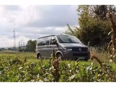 Volkswagen Transporter T5 2.0 TDI 140
