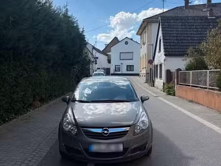 Opel Corsa 1.4 101 Cosmo