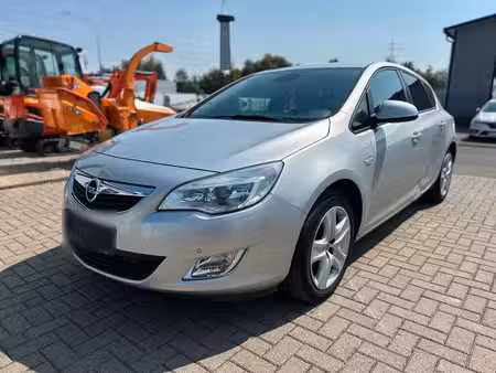 Opel Astra 1.4 140