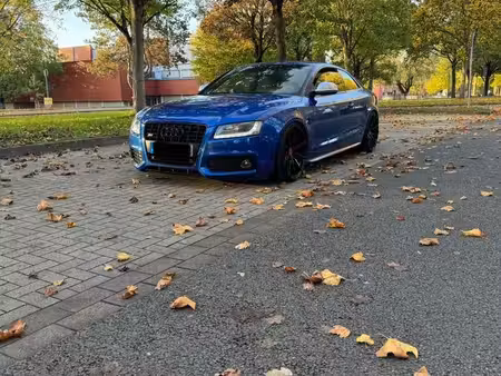 Audi A5 S5 V8 4.2 FSI 354 quattro