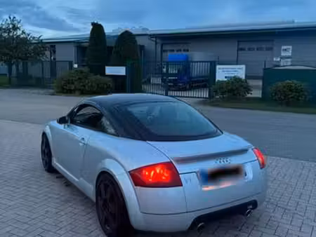 Audi TT 1.8