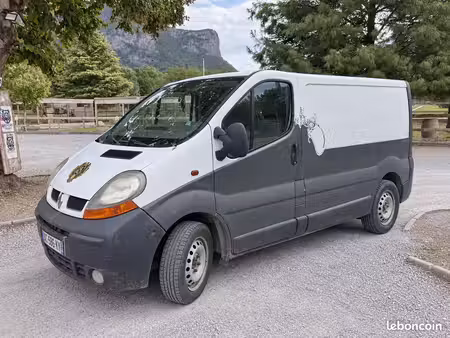 Renault Trafic 1.9 dCi 100