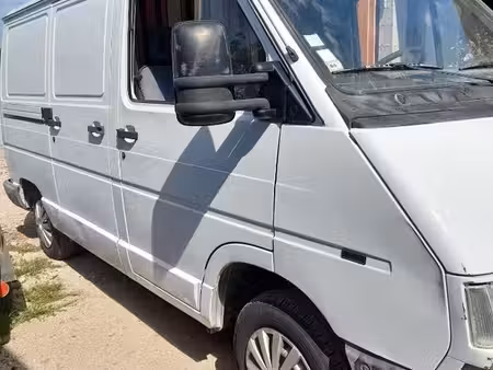 Renault Trafic 2.1 65