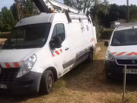 Renault Master 2.3 dCi 125