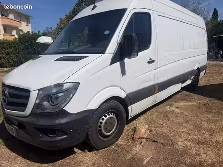Mercedes-Benz Sprinter 311 2.1 114