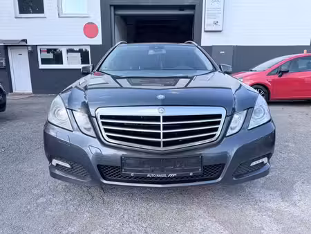 Mercedes-Benz Classe E E 350 E V6 3.0 CDI 170