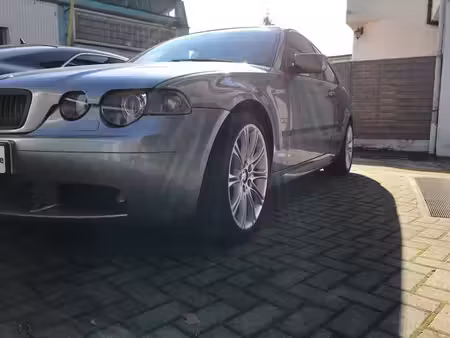 BMW Série 3 325i 2.5 192