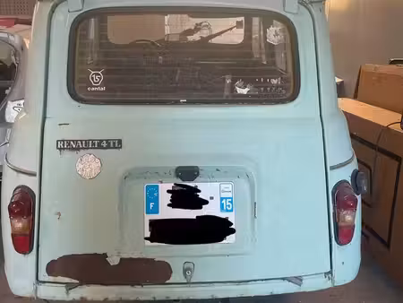 Renault R4 4L