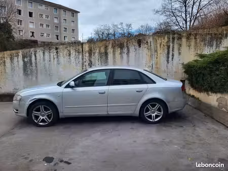 Audi A4 2.0 TDI 143