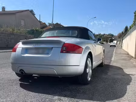 Audi TT 1.8 180