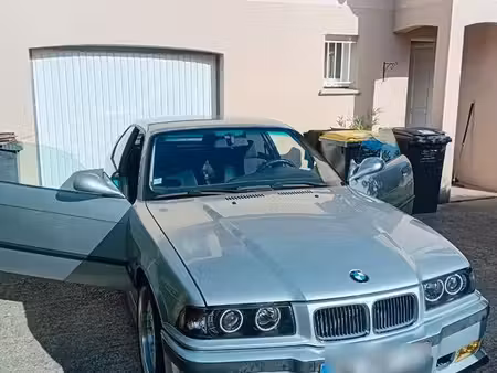 BMW Série 3 323i 2.5 170