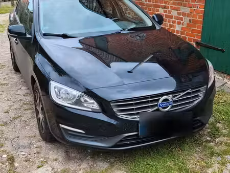 Volvo V60 D3 2.0 136