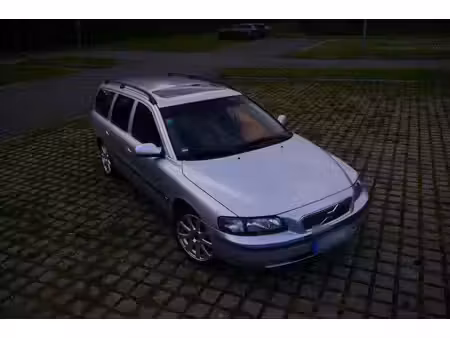Volvo V70 2.4 200