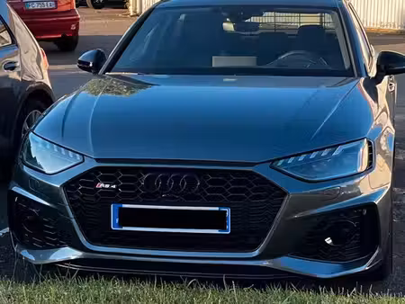 Audi A4 RS4 V6 2.9 TFSI 450 quattro