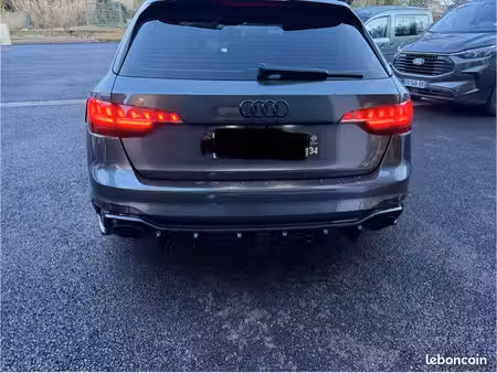 Audi A4 RS4 V6 2.9 TFSI 450 quattro