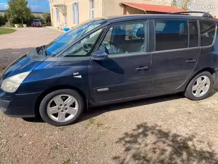 Renault Espace V6 3.0 dCi 180