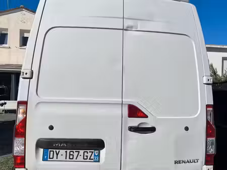 Renault Master 2.3 dCi 110