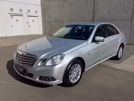 Mercedes-Benz Classe E E 250 2.1 150