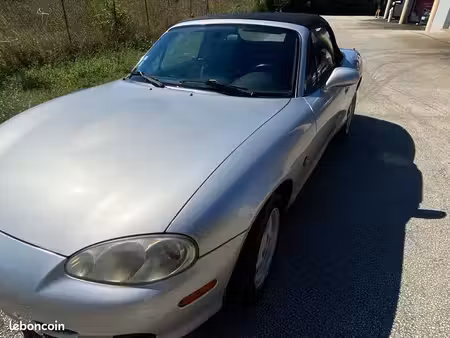 Mazda MX5 1.6 110