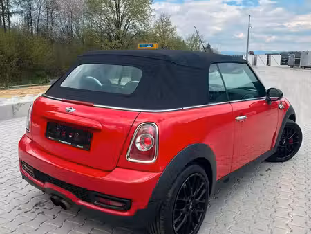 Mini Cabrio John Cooper Works 1.6 211