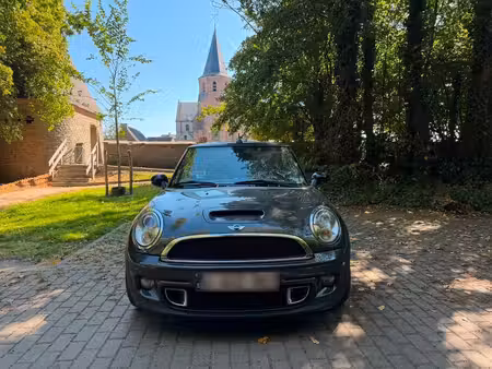 Mini Cabrio Cooper SD 2.0 143