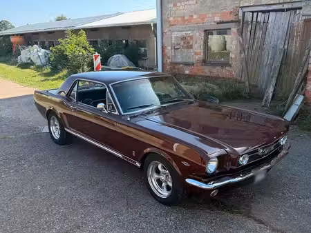 Ford Mustang 