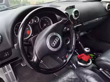 Audi TT 1.8 150