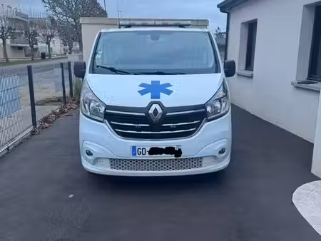 Renault Trafic 2.0 dCi 145