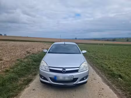 Opel Astra 1.8 140 Cosmo
