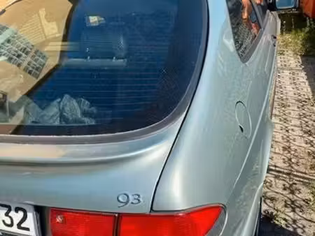 Saab 9-3 2.0 154