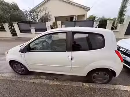 Renault Twingo 1.2 75 Purple