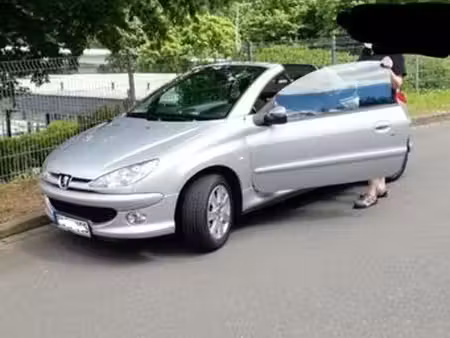 Peugeot 206 CC 1.6 110