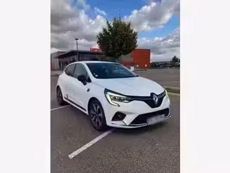 Renault Clio E-Tech 1.6 140