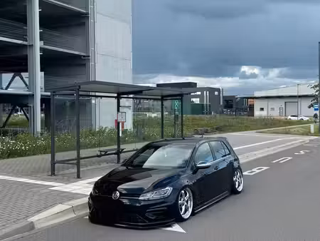Volkswagen Golf R 2.0 4Motion