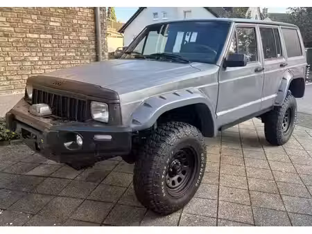 Jeep Cherokee V6 4.0 115