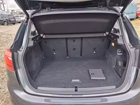 BMW Série 2 218i 1.5 136