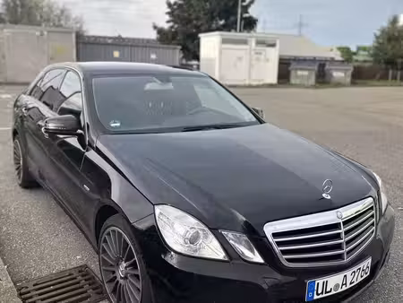 Mercedes-Benz Classe E E 220 2.1 CDI 170