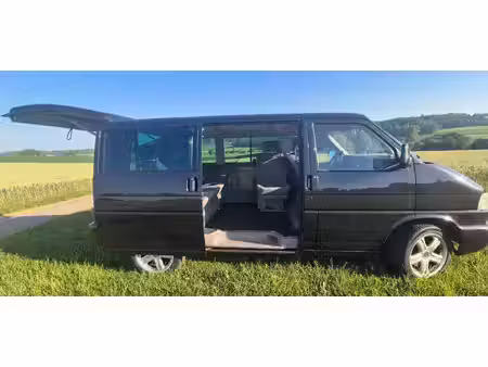 Volkswagen Transporter T4 2.5 TDI
