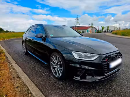 Audi A4 S4 V6 3.0 TDI 341 quattro