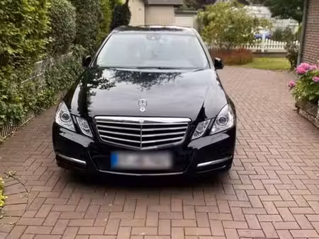 Mercedes-Benz Classe E E 200