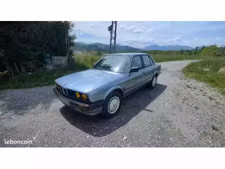 BMW Série 3 318i