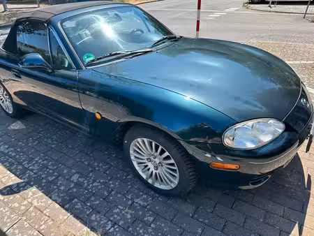 Mazda MX5 1.6 110