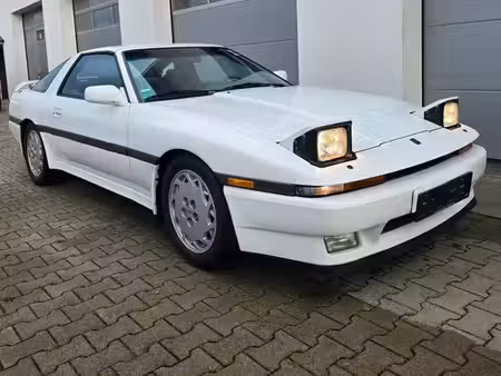 Toyota Supra 3.0 TWO