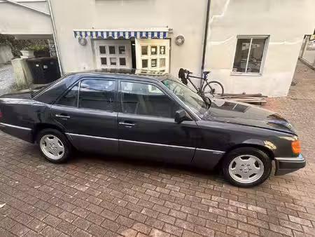 Mercedes-Benz Classe E 200 E