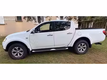 Mitsubishi L200 2.5 178