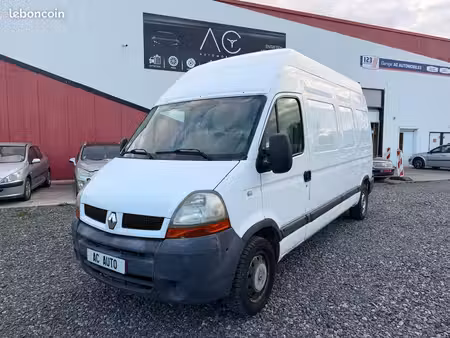 Renault Master 2.5 dCi 100