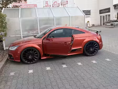 Audi TT 2.0 TFSI 211