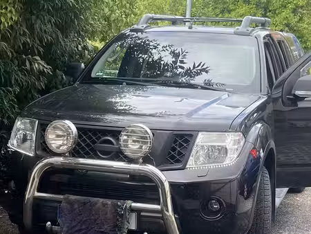 Nissan Navara Double Cab V6 3.0 dCi 231 Le 4x4