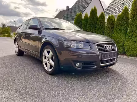Audi A3 1.6 102 Ambiente