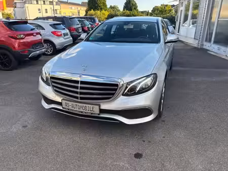 Mercedes-Benz Classe E E 200 2.1 150 Exclusive Edition